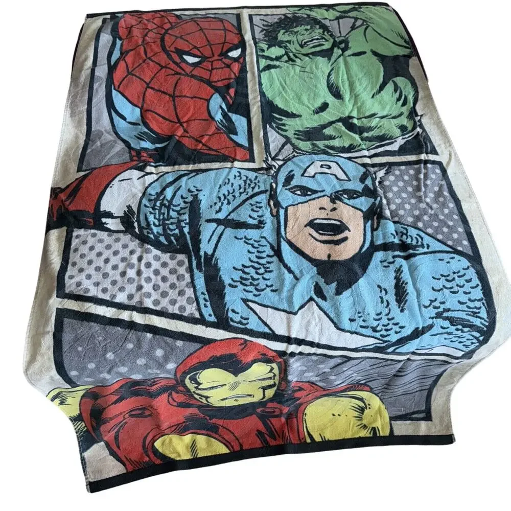 VNTG MARVEL The Avengers Beach Towel Hulk Spider Man Iron Man Captain America